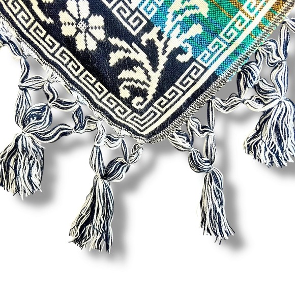 Boho Woven Poncho Womens One Size Colorful Tassels Fringe Geometric Boho Tribal - Picture 6 of 11